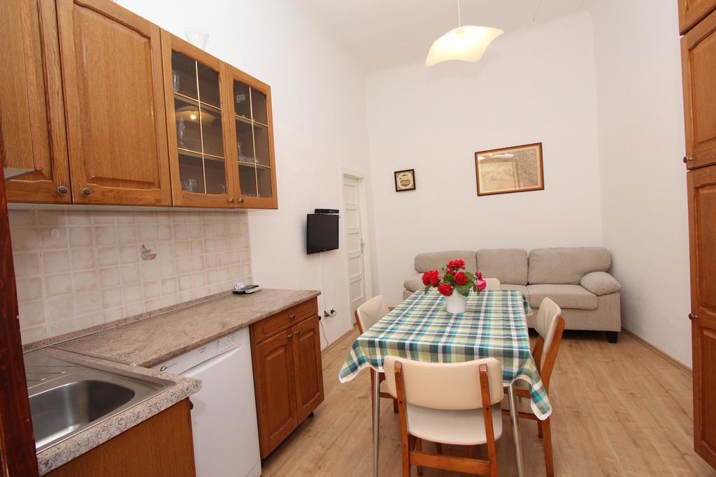 Apartment Riki Rovinj Exterior photo