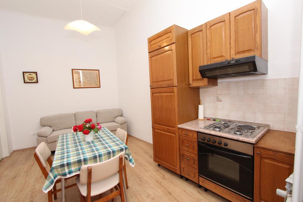 Apartment Riki Rovinj Exterior photo